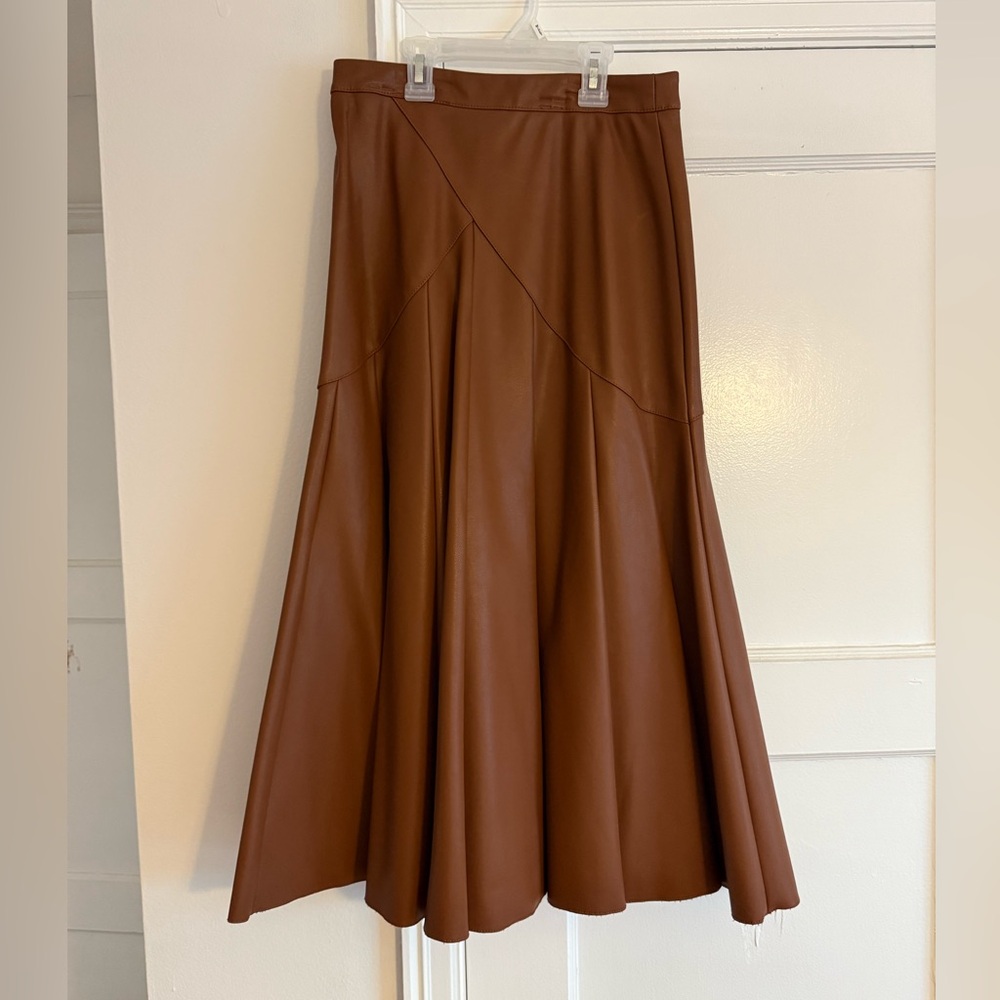 Elegant Brown Women's Skirt